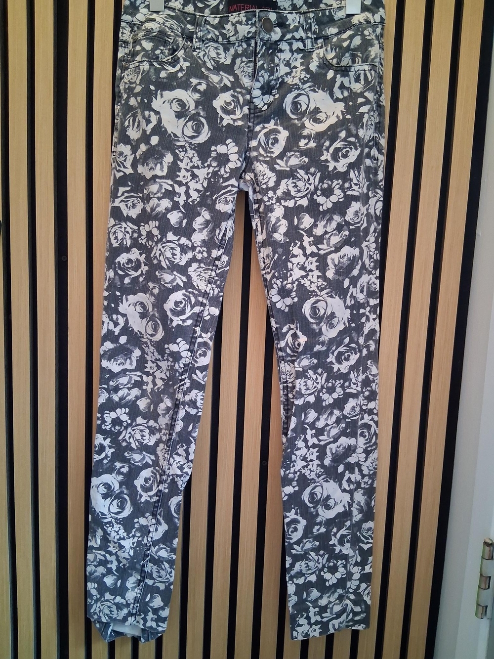 Material Girl Black and White Floral Skinny Jeans